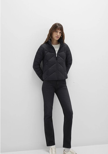 Dik Yaka Siyah Şişme Mont 110698-900