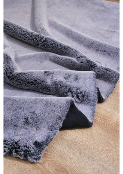 Solo 1614 Gri - Tüy Dökmez Kaydırmaz Tabanlı Modern Peluş Halı fırsatları