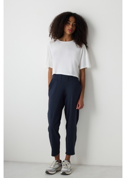 Modal Crop Kırık Beyaz Tişört