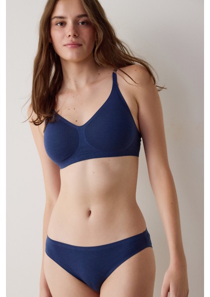 24 Saat İz Bırakmayan Lacivert Sütyen