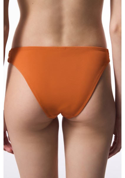 Turuncu Makrome Detaylı Bikini Altı