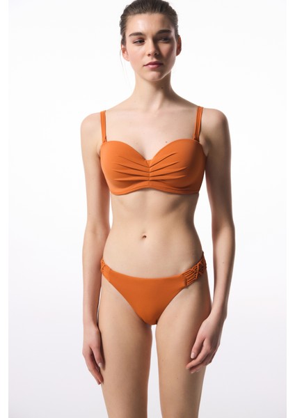 Turuncu Makrome Detaylı Bikini Altı