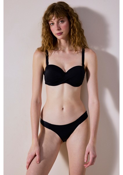 Beauty From Siyah Bikini Üstü
