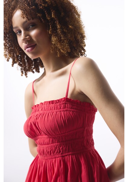 Kırmızı Rio Elbise