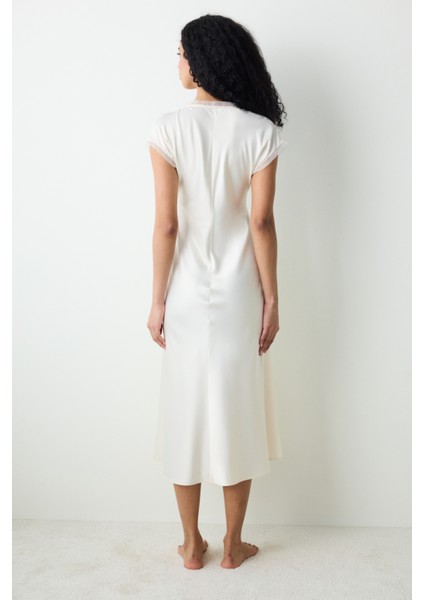 Roses Saten Krem Gecelik