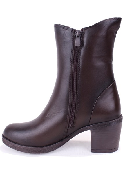 DZA07-1314700 Kahve Klasik Topuk Fermuarlı Deri Kadın Bot modelleri