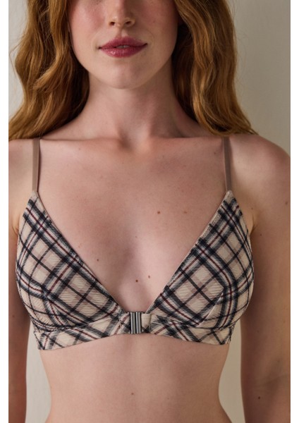 Önden Açılan Balensiz Desteksiz Üçgen Sütyen