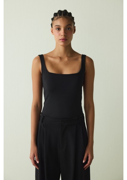 CUPsecret Kendinden Pedli Siyah Kare Yaka Kalın Askılı Büstiyer