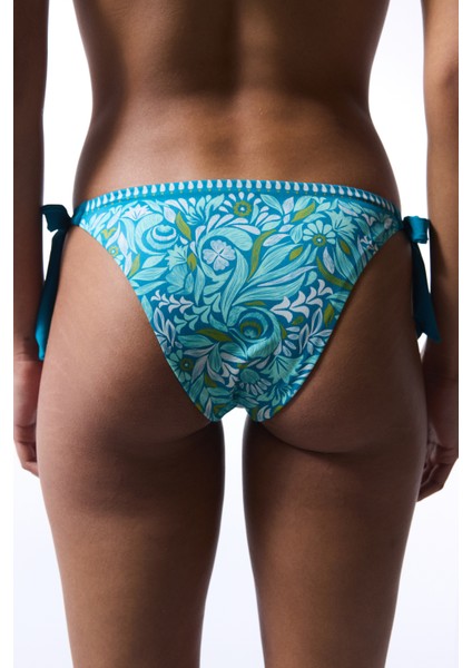 Çiçekli Tropic Leaf Brazilian Bikini Altı
