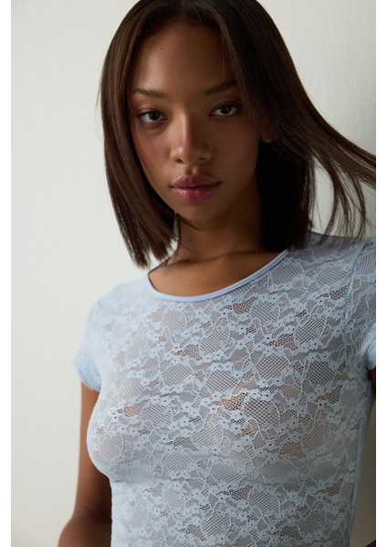 Açık Mavi Bisiklet Yaka Dantelli Crop Üst