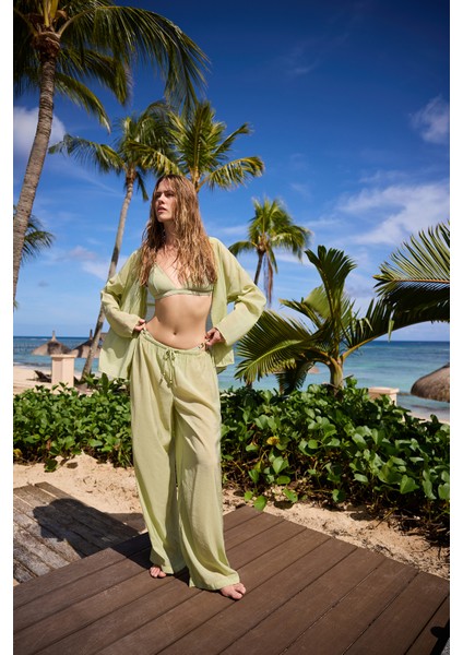 Açık Yeşil Mindy Bağlama Detaylı V Yaka Oversize Kimono