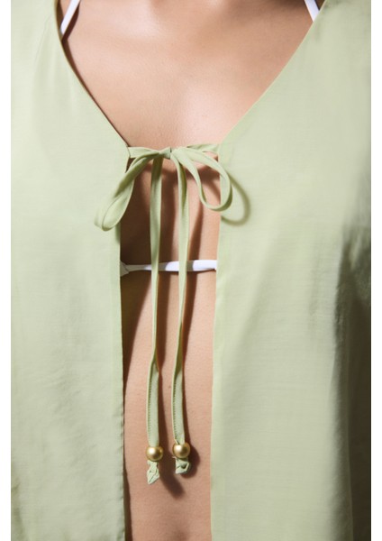 Açık Yeşil Mindy Bağlama Detaylı V Yaka Oversize Kimono