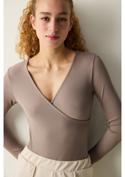Antrasit Yaka Detay Uzun Kollu Bodysuit