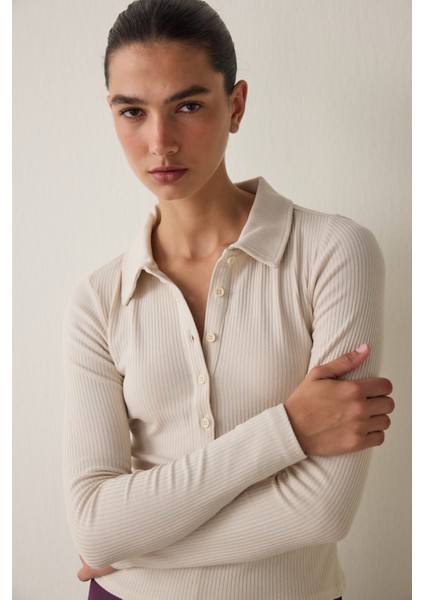 Bej Polo Yaka Düğmeli Uzun Kollu Slim Fit Üst