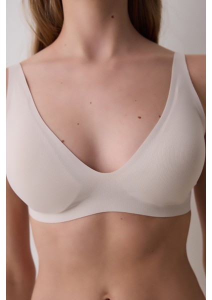 Invisible Ribbed Seramik Bej Sütyen