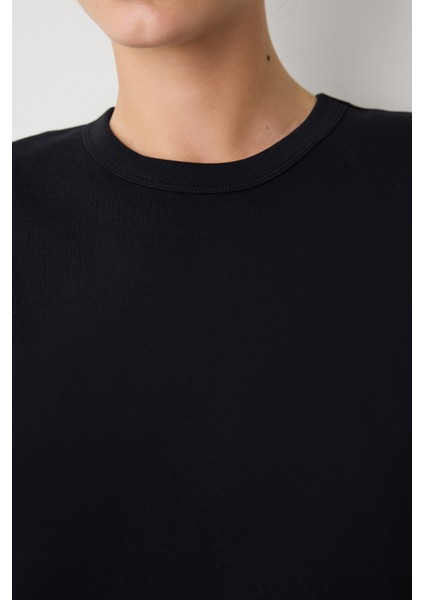 Siyah Bisiklet Yaka Premium Pamuk Tişört