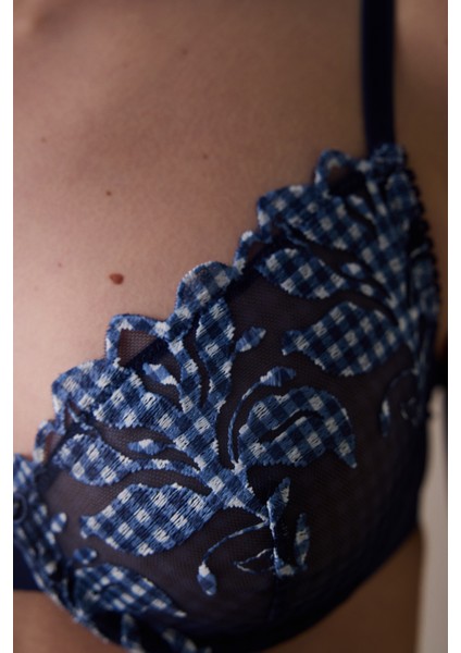 Broderie Wire Lacivert Sütyen