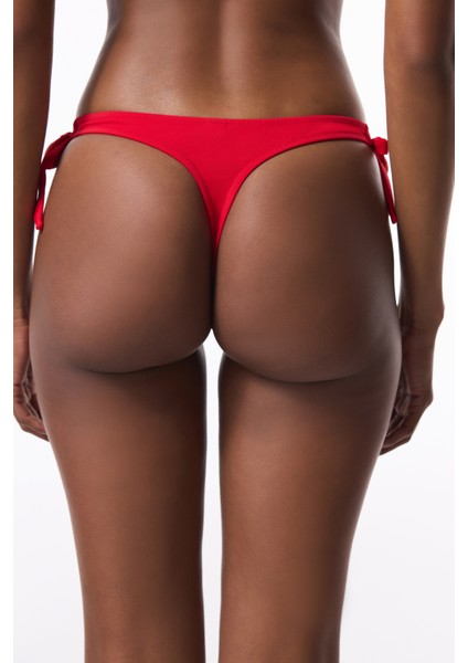 Kırmızı String Düşük Bel Bikini Altı