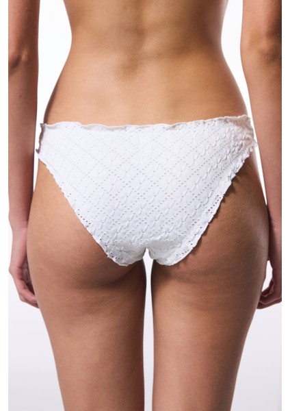 Kırık Beyaz Arizona Fırfırlı Slip Bikini Altı