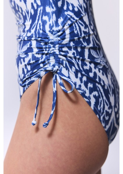 Renkli Yaprak Desenli Straplez Balenli Mayo