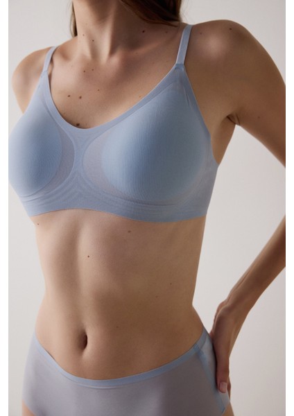 Açık Mavi Zerogram Balensiz Dikişsiz Sütyen