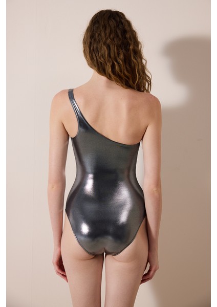 Faylinn Tek Omuz Parlak Gümüş Rengi Mayo - Gamze Erçel Koleksiyonu