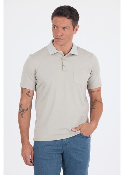 Açık Bej Kısa Kol Polo Yaka Cepli Classic Standart Beden Tişört 1011250173