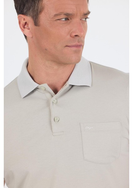 Açık Bej Kısa Kol Polo Yaka Cepli Classic Standart Beden Tişört 1011250173