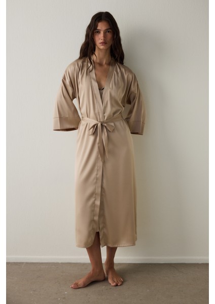 Bej Concept Bağlama Detaylı Saten Sabahlık