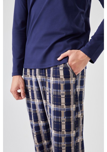 Micro Süet Patlı Düğme Detaylı Erkek Pijama Takımı indirimleri