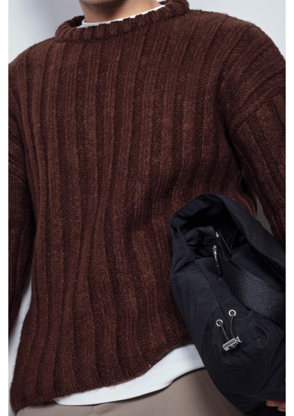 Erkek Oversize Kalın Fitilli Triko Kazak Kahve fiyatları