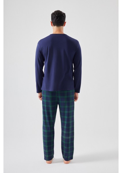 Erkek Pamuklu Ayıcık Baskılı Ekoseli Cepli Pijama Takımı modelleri