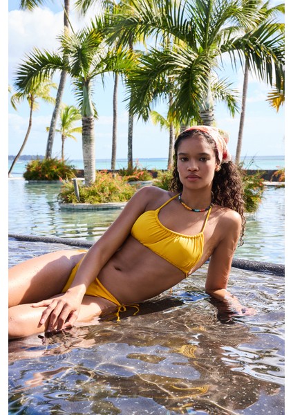 Marıgold Minimal Kesim Sarı Bandeau Bikini Üstü