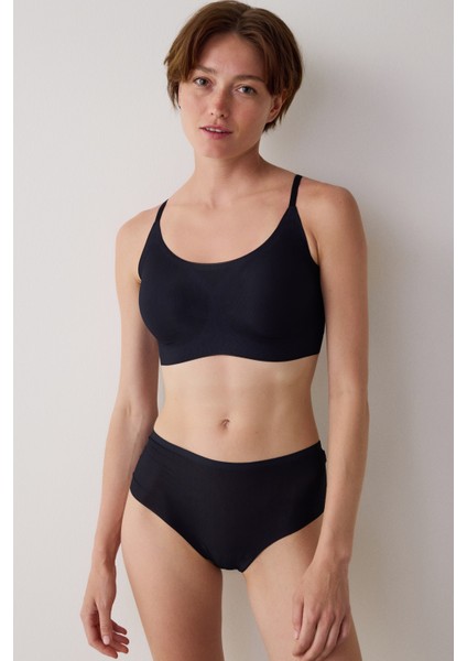 Siyah Zerogram Çıkarılabilir Kaplı Dikişsiz Balensiz Bralet Sütyen