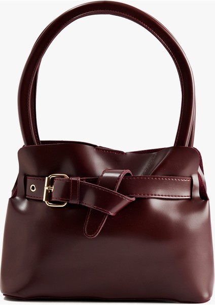 Metalik Aksesuarlı Toka Detaylı Saplı Suni Deri Çanta