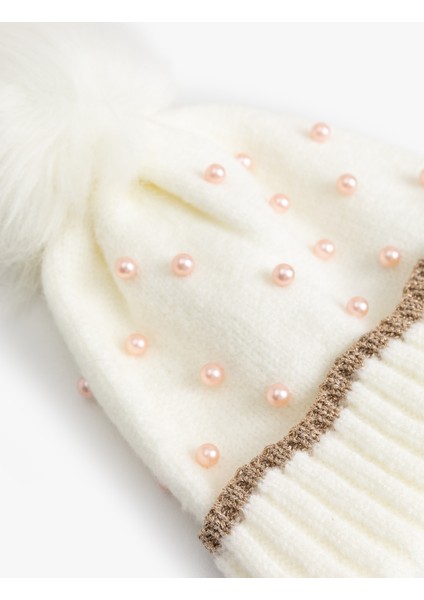 Ponpon ve Boncuk Detaylı Bere modelleri