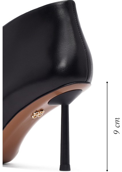 Kadın Siyah Fermuarlı Ince Topuklu Deri Bot 25AFD101018 fiyatları