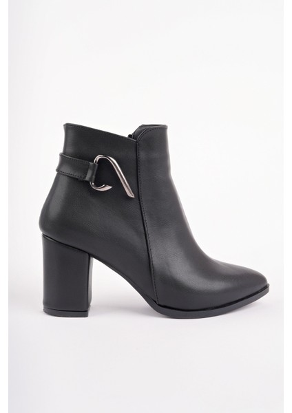 Fortis Sivri Burun Toka Detaylı Fermuarlı Kalın Topuklu Kadın Bot modelleri