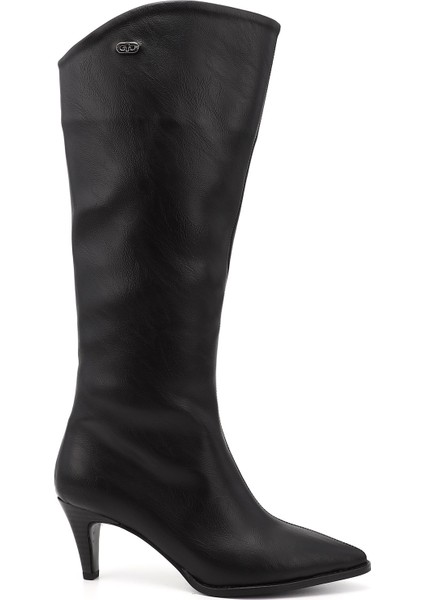 Kadın Siyah Sivri Burun İnce Topuklu Çizme