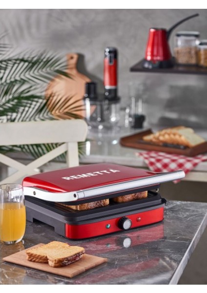 Kırmızı Renkli Pratik Tost Makinesi, Hızlı ve Leziz Kahvaltılar Için Ideal