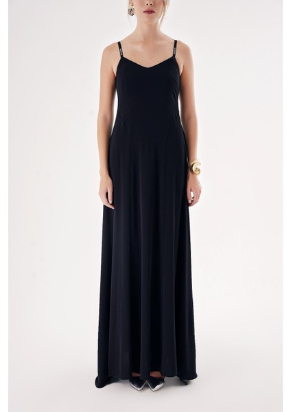 Siyah Askılı Taş Detaylı Rahat Godeli Elbise 94457