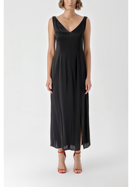 Siyah Kolsuz V Yaka Yırtmaçalı Elbise 94217 fiyatları