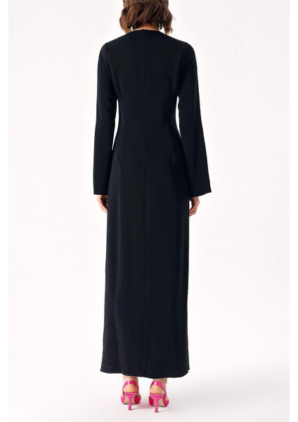 Siyah Uzun Vücuda Oturan Yırtmaç Detaylı Elbise 94379 fırsatları