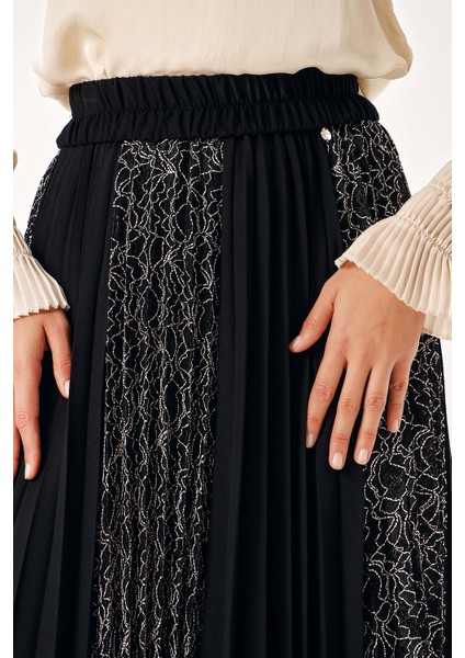 Siyah Dantel Detaylı Piliseli Etek 81273 indirimleri