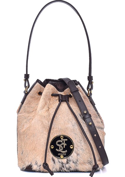 Bej Metal Plaka Detaylı Tüylü Deri Omuz Çantası 23020 fiyatları