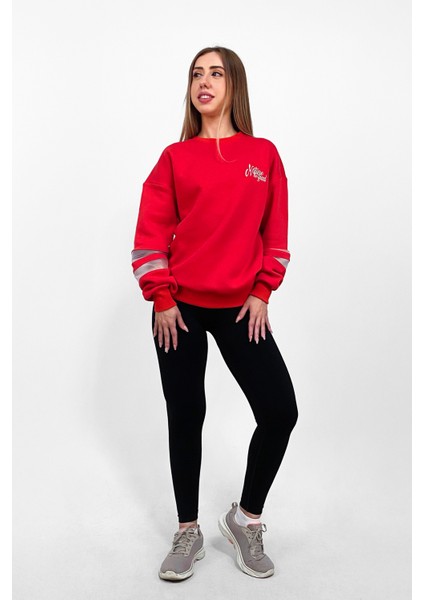 Ntb Kolda Pvc Şerit Detaylı Oversize Sweatshirt modelleri