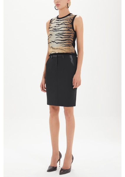 Siyah Derili Diz Üstü Yün Etek 80607