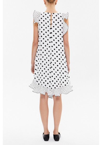 Beyaz Fırfırlı Bol Kesim Mini Elbise 92686 fırsatları