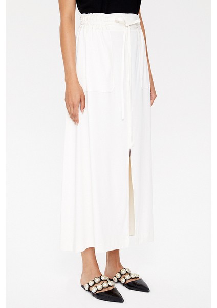 Beyaz Lastik ve Büzgü Detaylı Etek 81089 modelleri