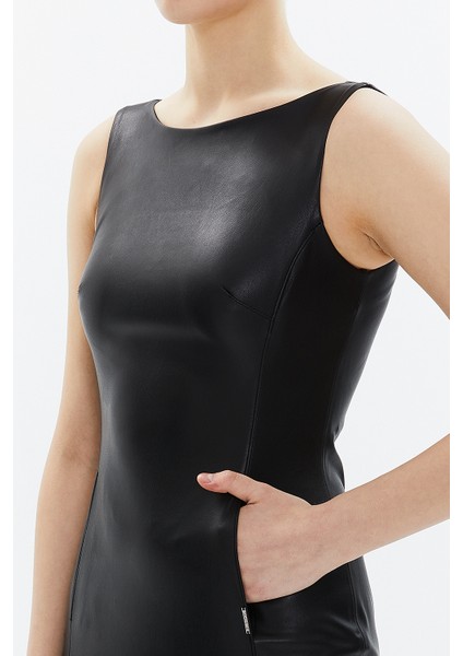 Siyah Deri Kolsuz Dar Kesim Mini Elbise 93345